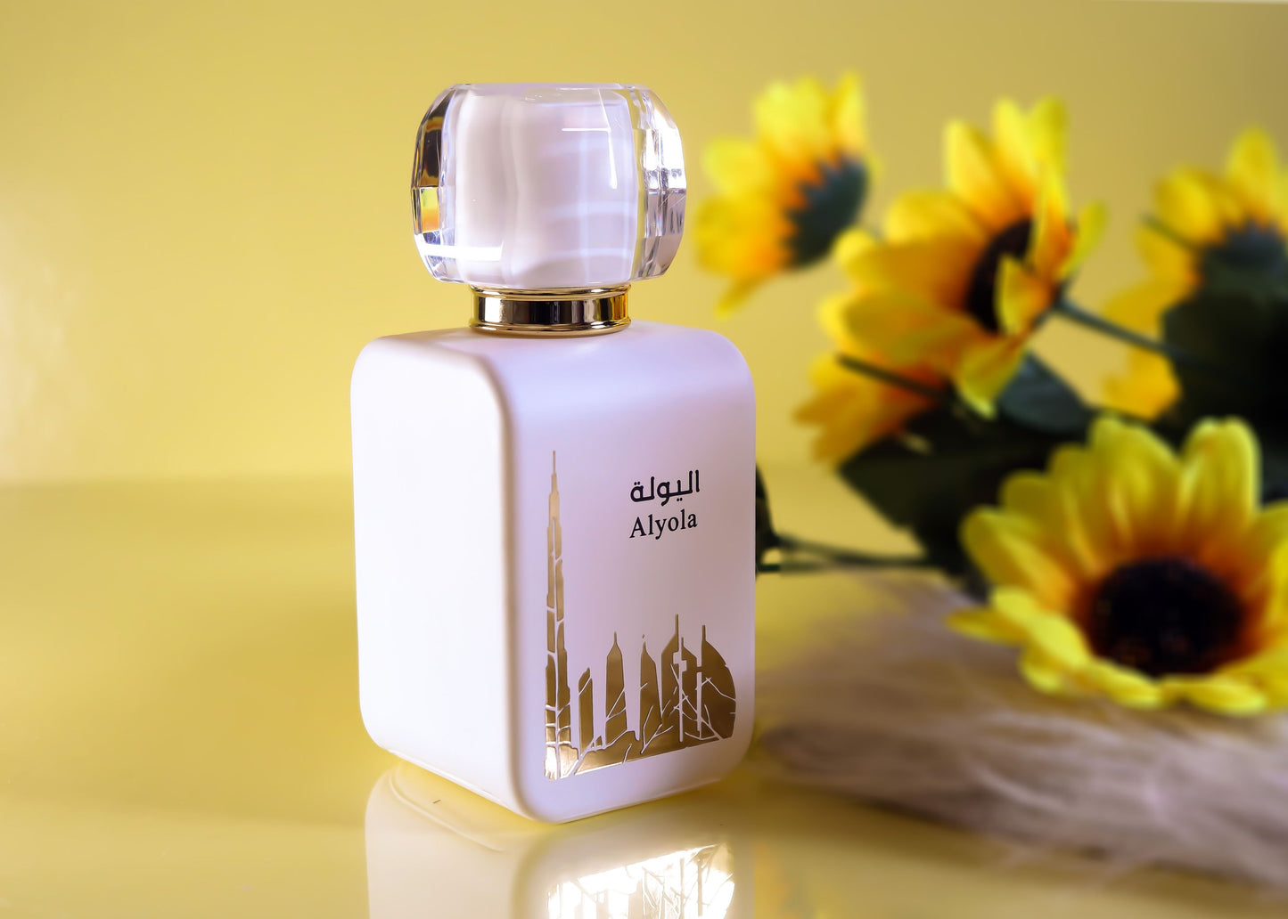 عطر اليولة Al yola perfum